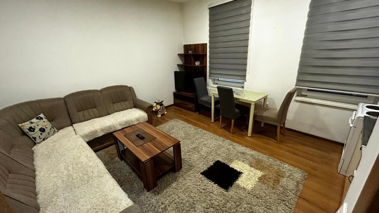 Apartmani Venci Travnik Buitenkant foto